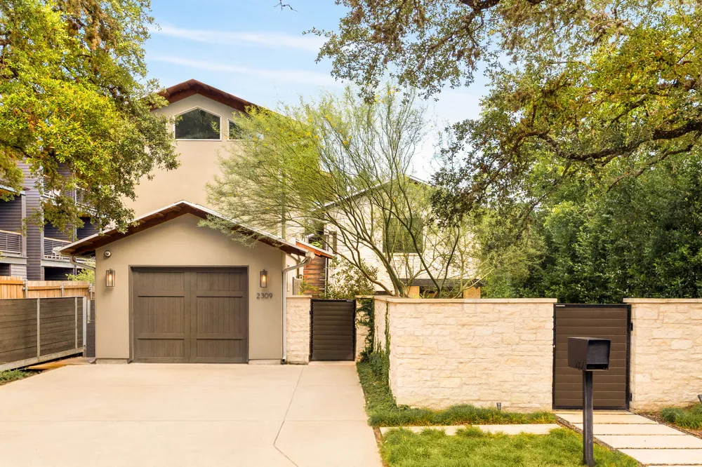2309 S 4th Street Austin, TX 78704