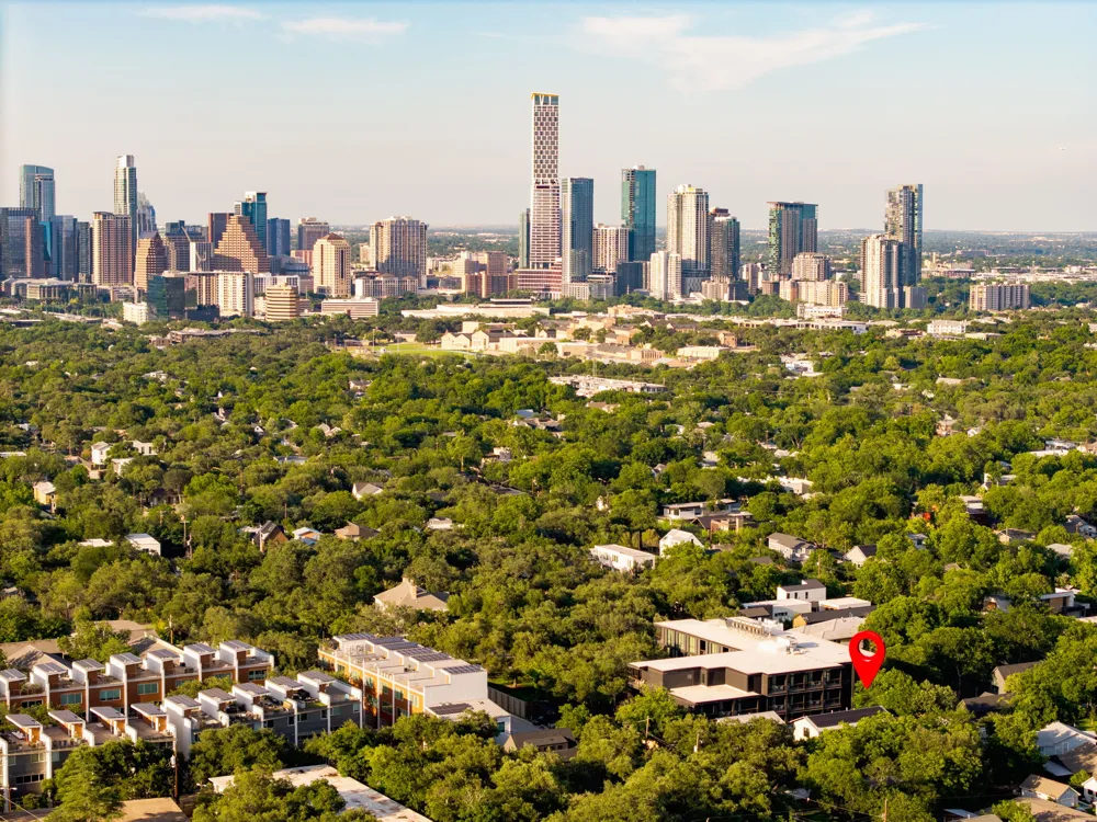 2309 S 4th Street Austin, TX 78704