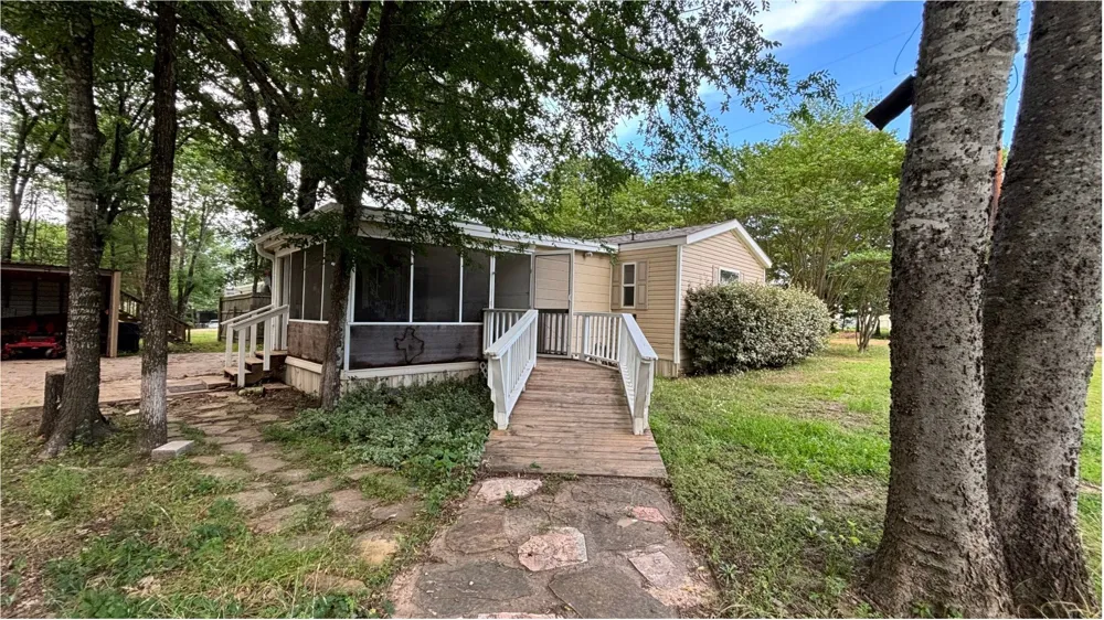 106 Tejas Quitman, TX 75783