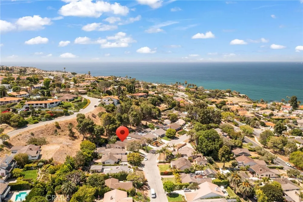 2888 Via De La Guerra Palos Verdes Estates, CA 90274
