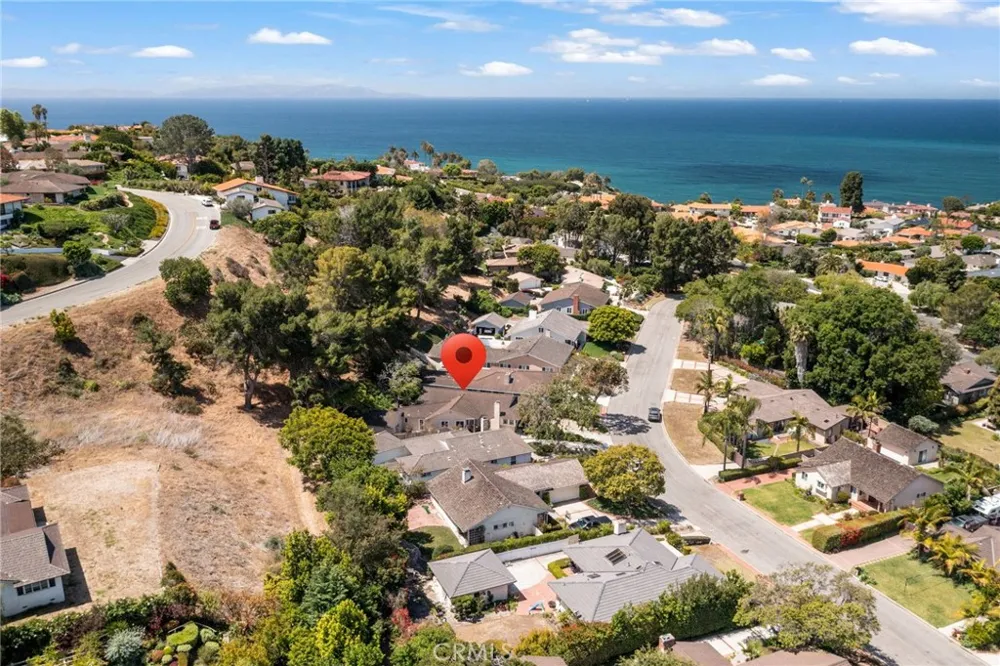 2888 Via De La Guerra Palos Verdes Estates, CA 90274