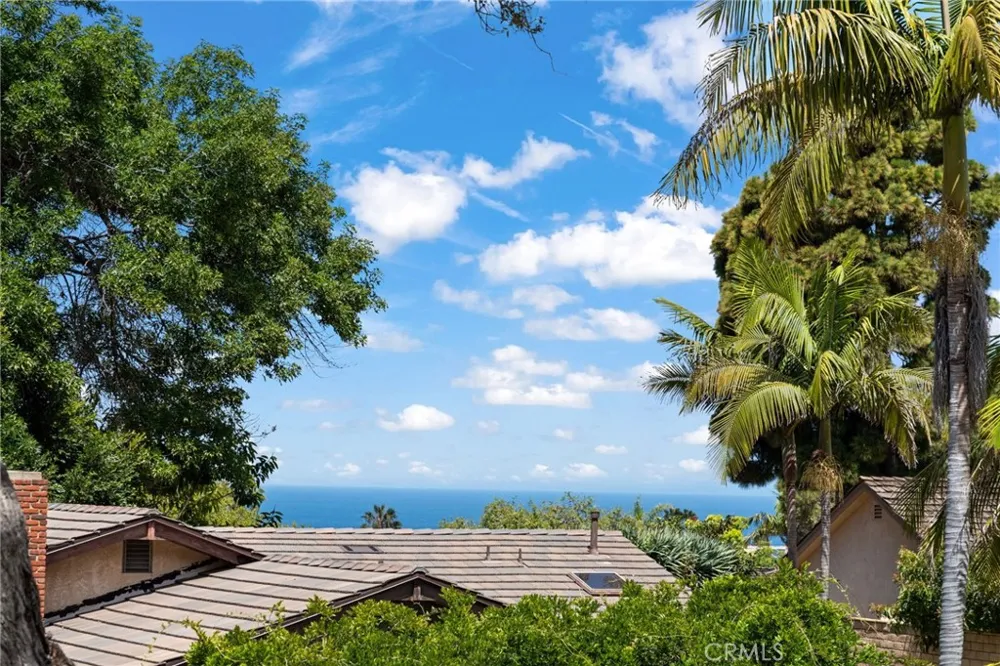 2888 Via De La Guerra Palos Verdes Estates, CA 90274