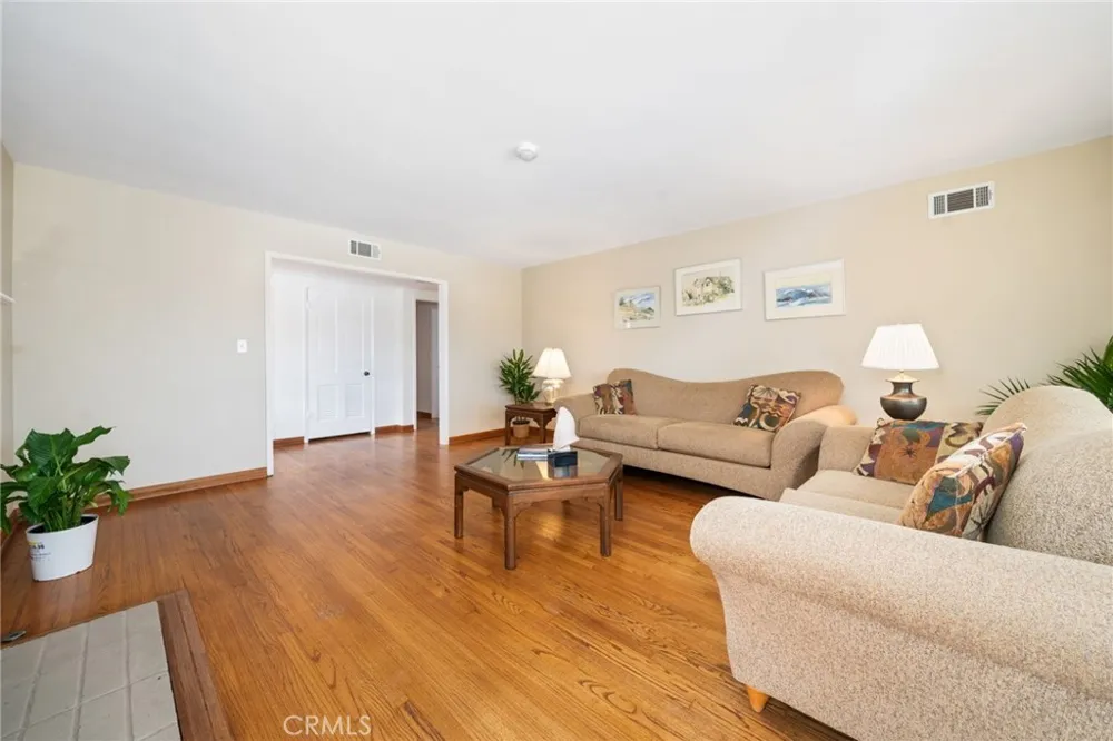 2888 Via De La Guerra Palos Verdes Estates, CA 90274