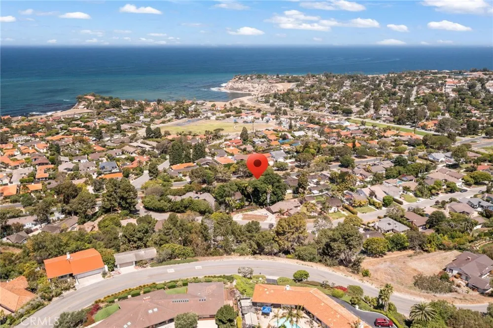2888 Via De La Guerra Palos Verdes Estates, CA 90274