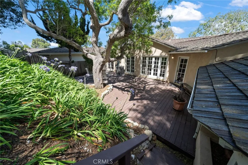 2888 Via De La Guerra Palos Verdes Estates, CA 90274