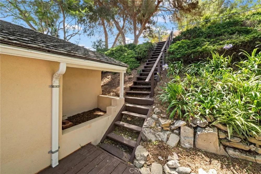 2888 Via De La Guerra Palos Verdes Estates, CA 90274