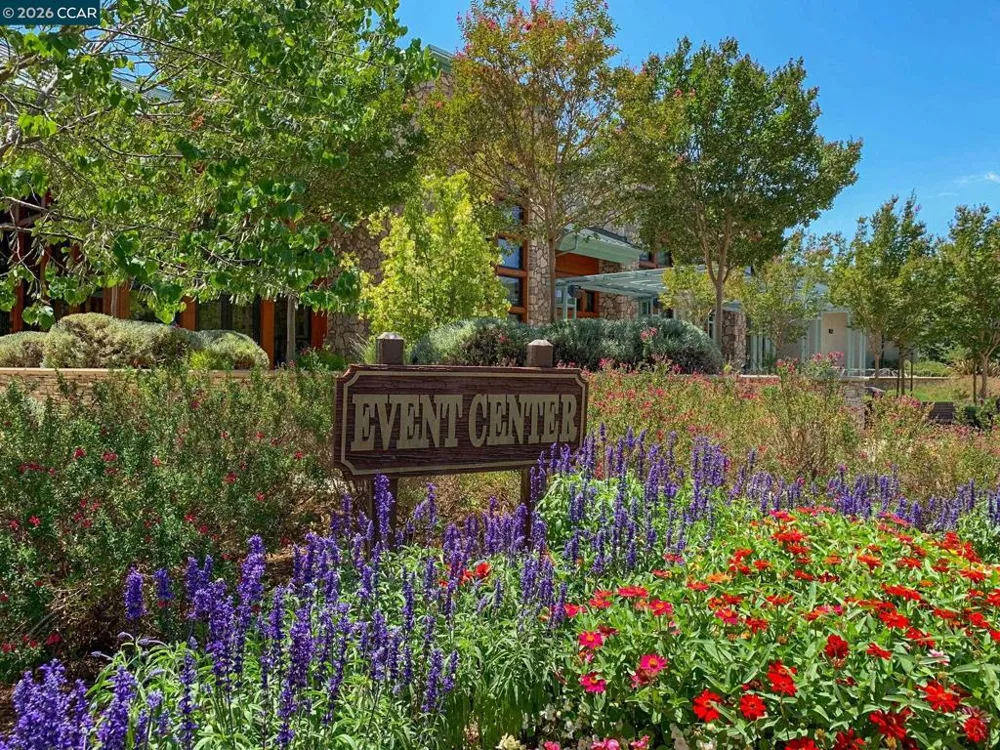 3349 Golden Rain Rd #15 Walnut Creek, CA 94595