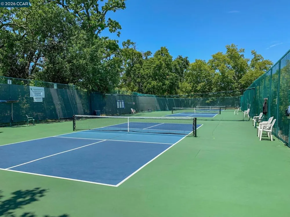 3349 Golden Rain Rd #15 Walnut Creek, CA 94595
