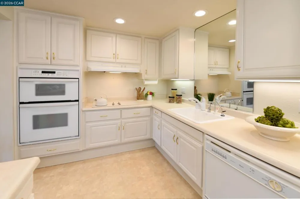 3349 Golden Rain Rd #15 Walnut Creek, CA 94595