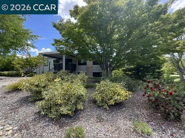 3349 Golden Rain Rd #15 Walnut Creek, CA 94595