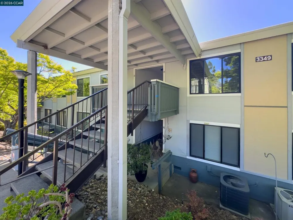 3349 Golden Rain Rd #15 Walnut Creek, CA 94595