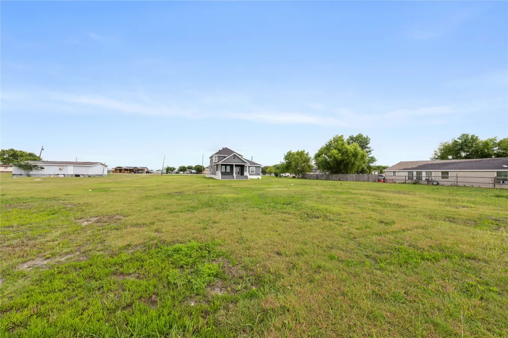 1128 Newton Road Ferris, TX 75125