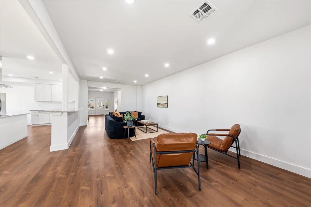 1128 Newton Road Ferris, TX 75125
