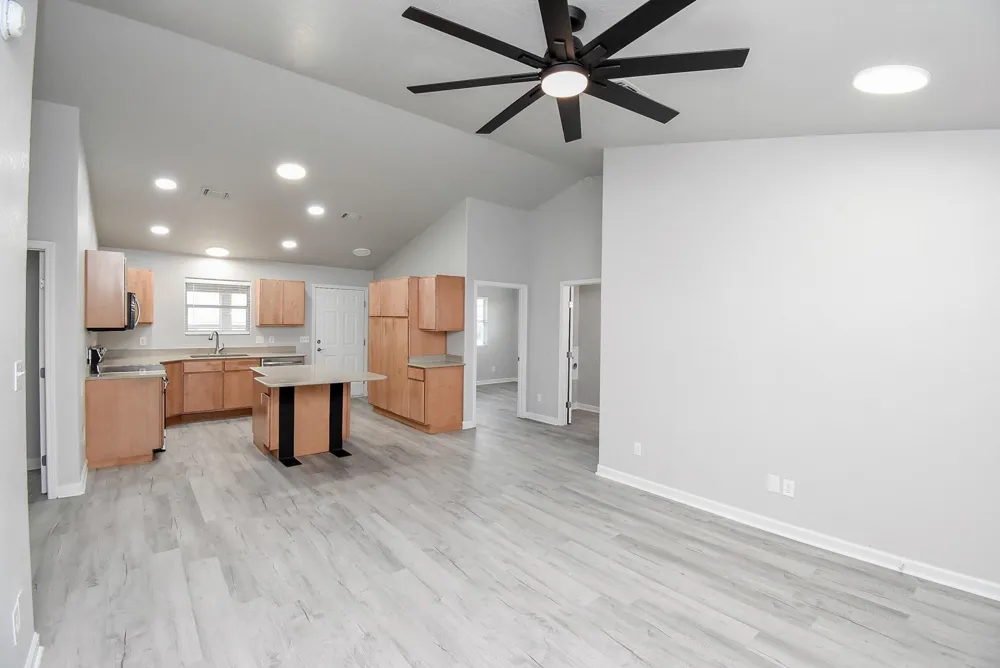 90 Bluefish Palacios, TX 77465