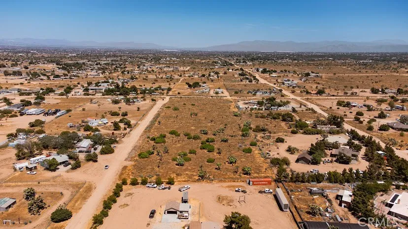 Elsinore Phelan, CA 92371