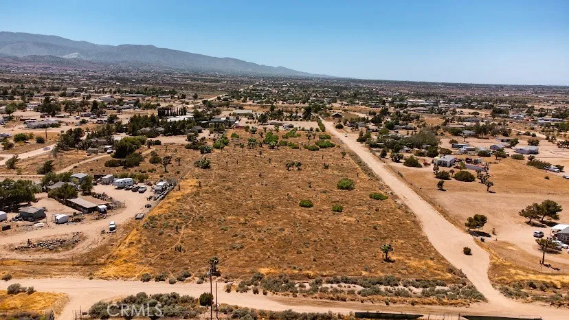 Elsinore Phelan, CA 92371