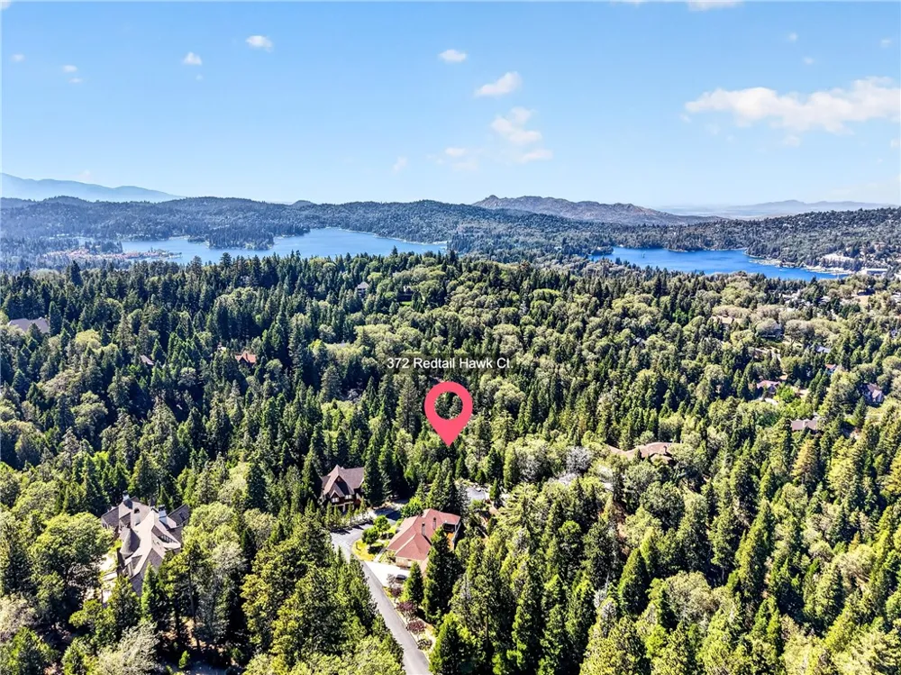 372 Redtail Hawk Lake Arrowhead, CA 92352