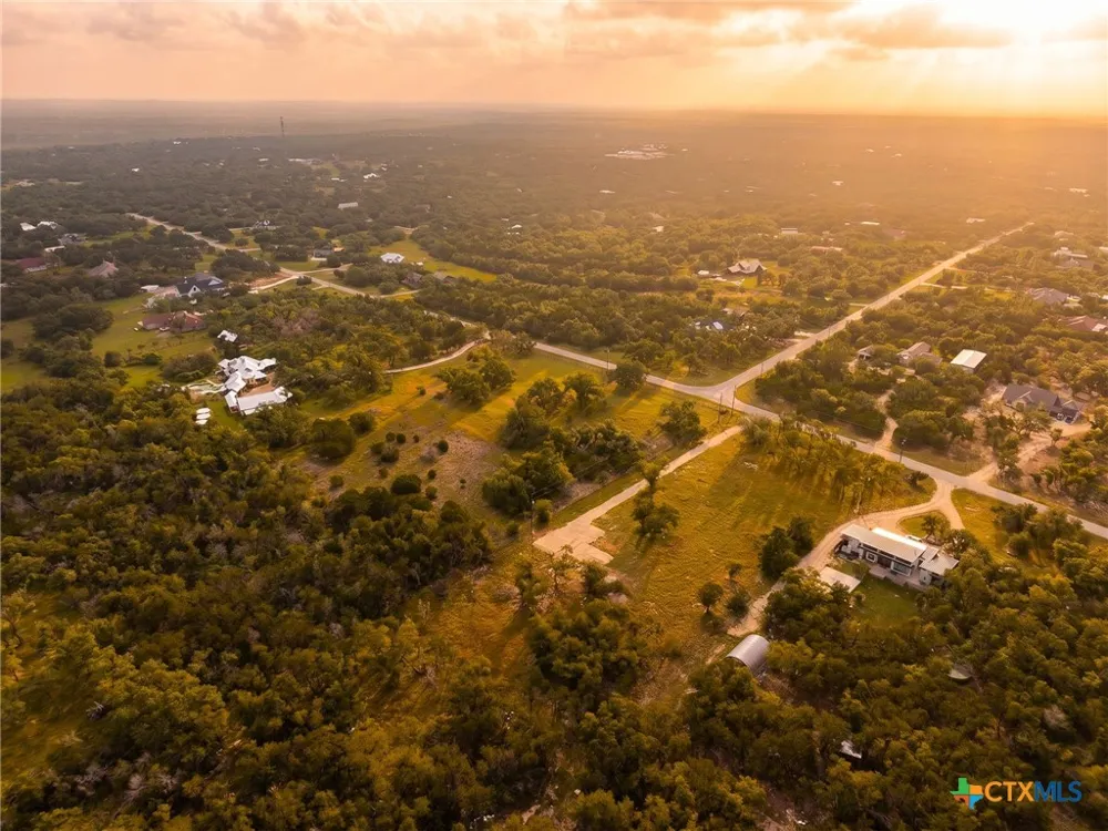 1907 Falconwood Drive San Marcos, TX 78666