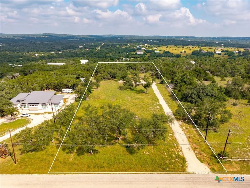 1907 Falconwood Drive San Marcos, TX 78666