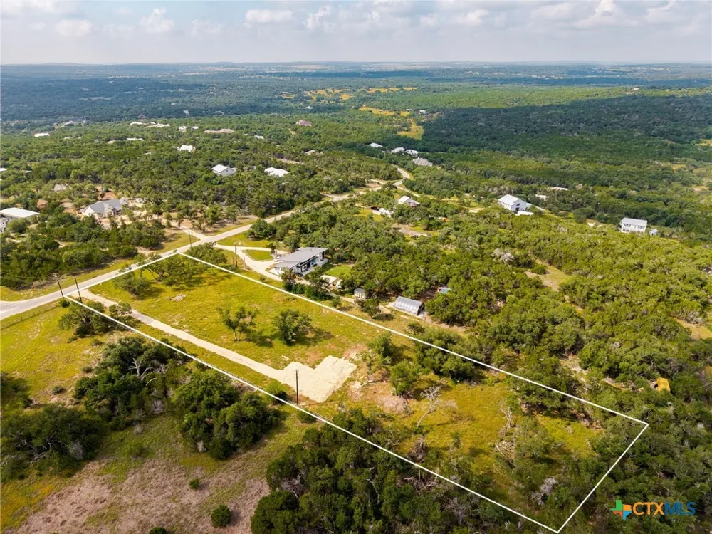 1907 Falconwood Drive San Marcos, TX 78666