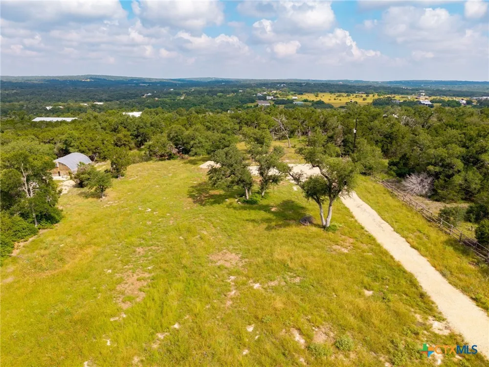 1907 Falconwood Drive San Marcos, TX 78666