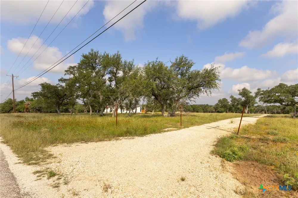 1907 Falconwood Drive San Marcos, TX 78666