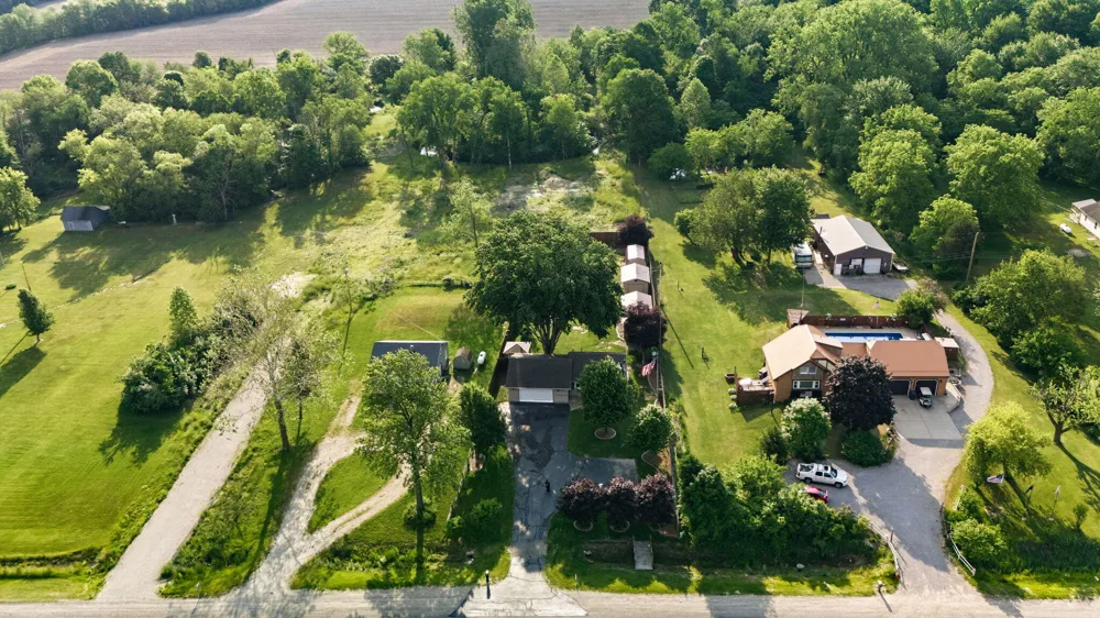 2743 Michigan 140 Highway Watervliet, MI 49098