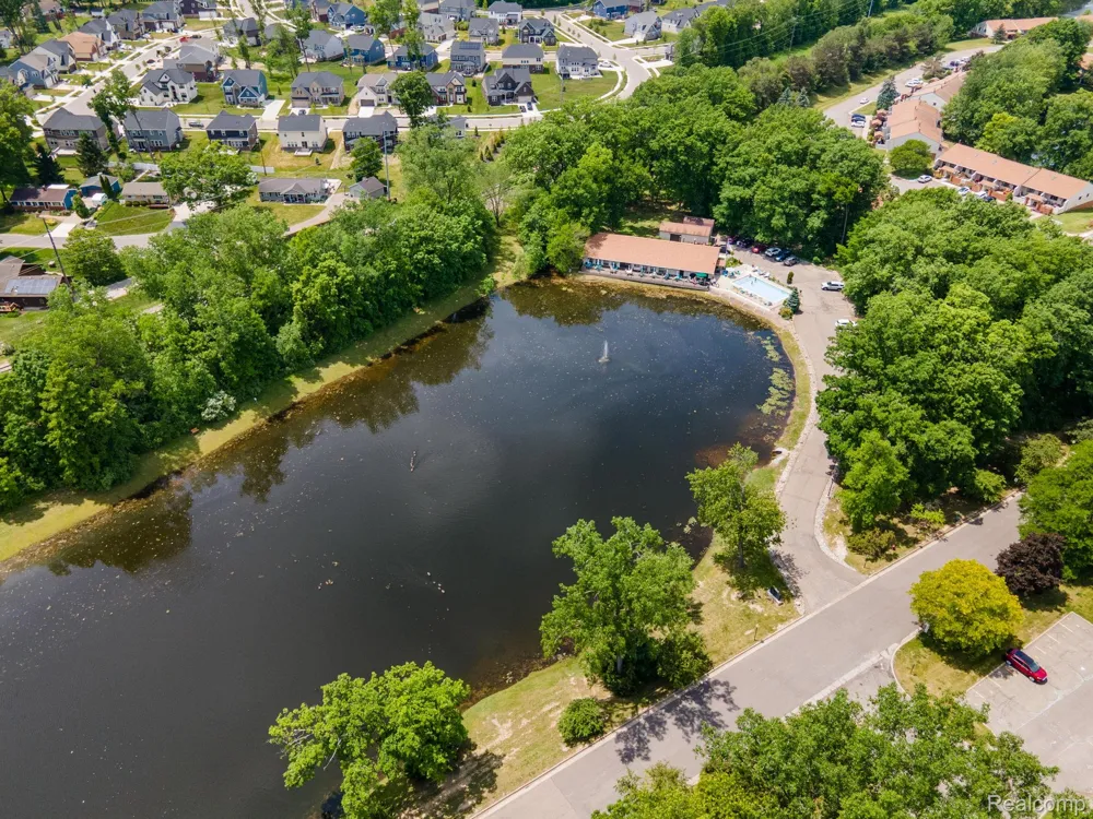 61957 Ticonderoga Drive #1 South Lyon City, MI 48178