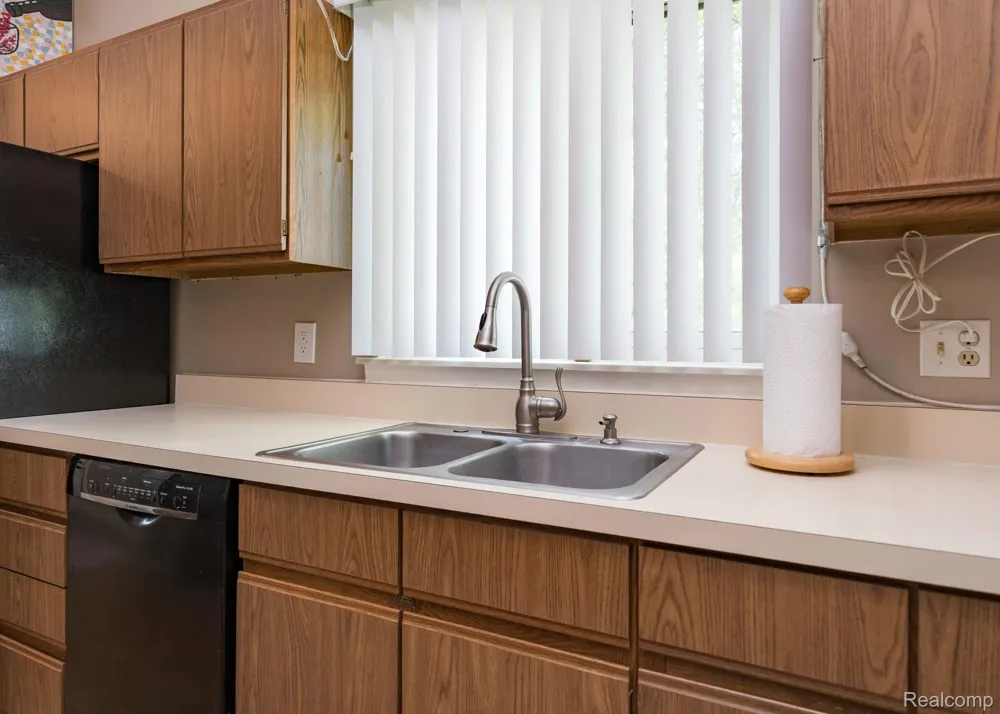 61957 Ticonderoga Drive #1 South Lyon City, MI 48178
