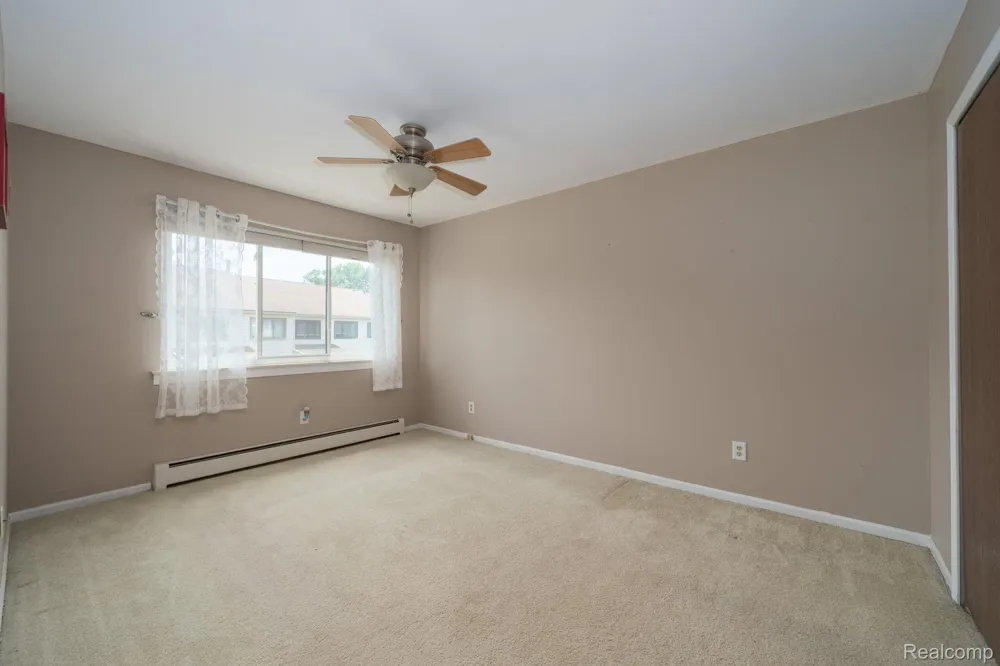 61957 Ticonderoga Drive #1 South Lyon City, MI 48178