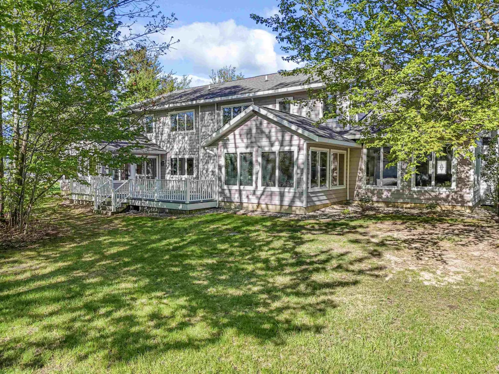 122 Davidsen Shores Drive Cadillac City, MI 49601