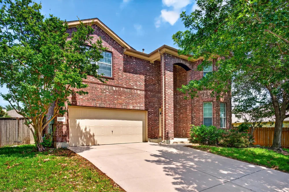 4489 Western Lake Drive Round Rock, TX 78665