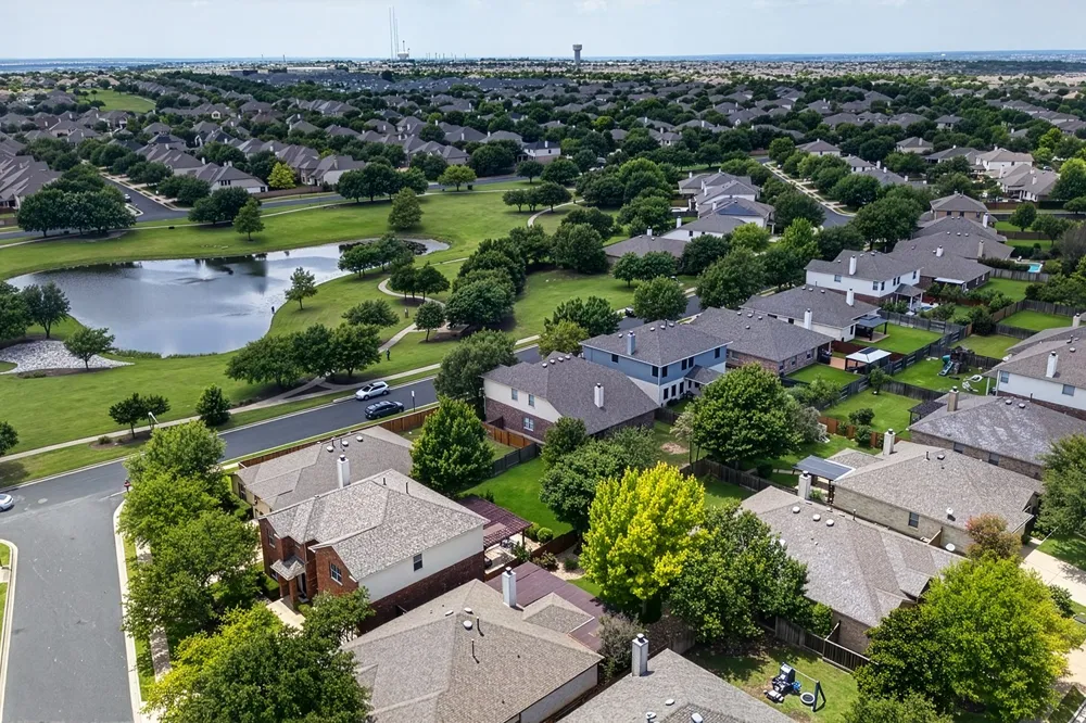 4489 Western Lake Drive Round Rock, TX 78665