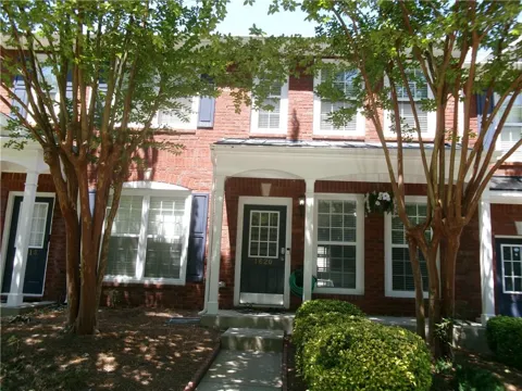 1620 Cove Creek Circle