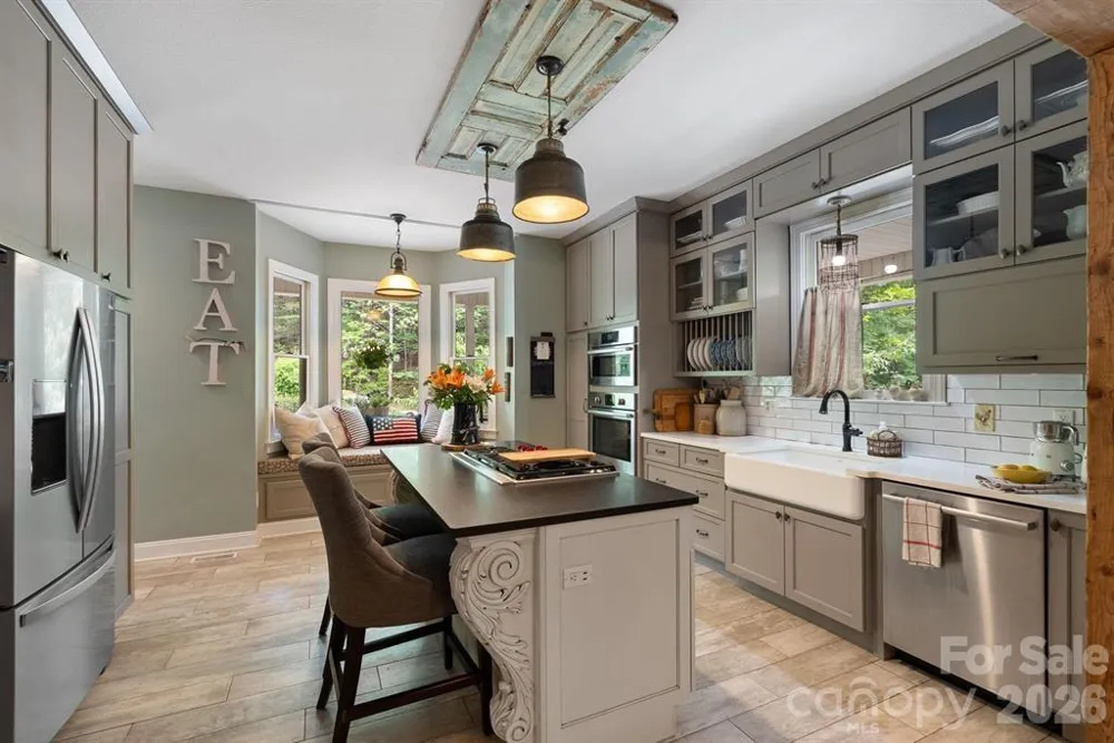 175 Green Hills Road Mill Spring, NC 28756