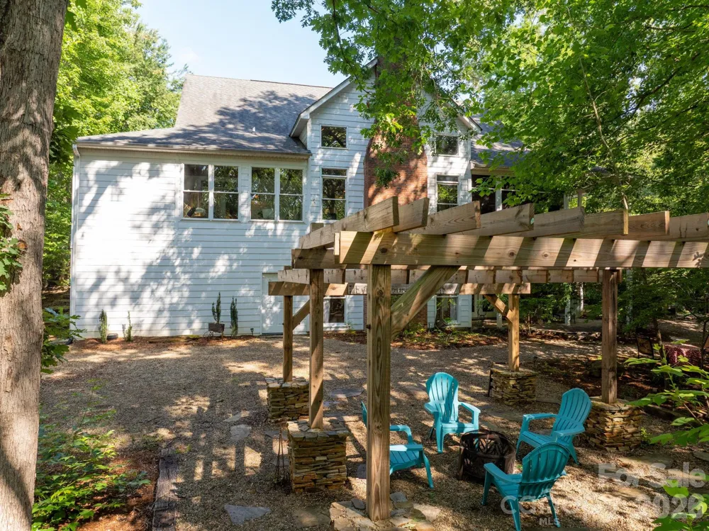 175 Green Hills Road Mill Spring, NC 28756