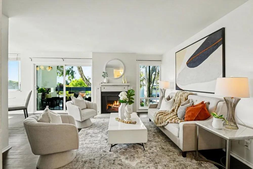 1041 Shell Boulevard #11 Foster City, CA 94404