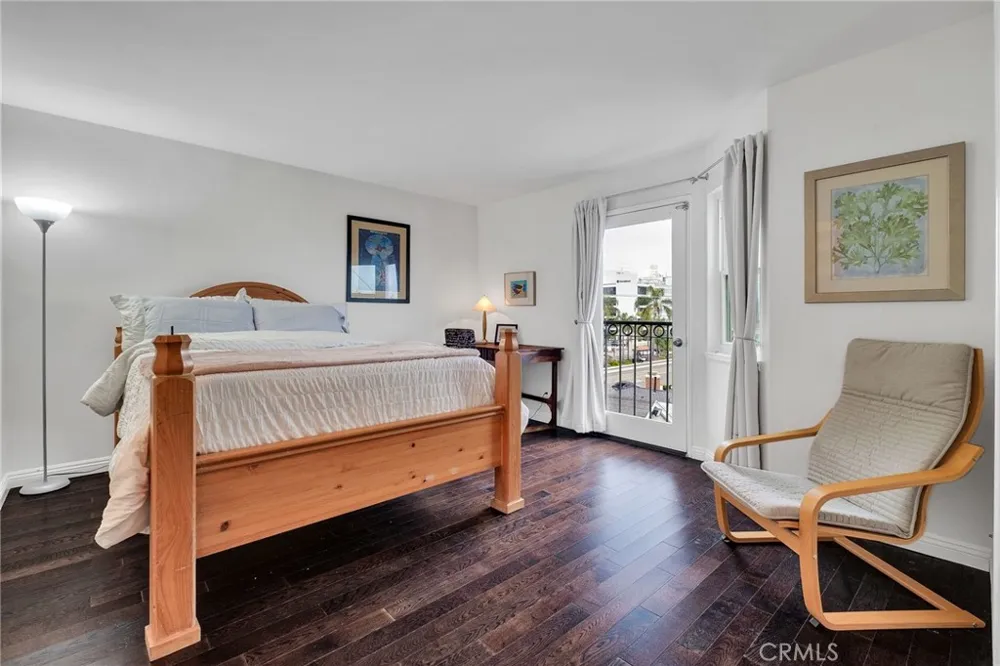 1351 W 7th #3 San Pedro, CA 90732