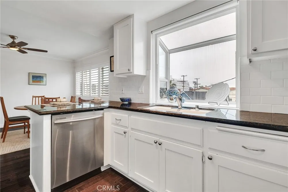 1351 W 7th #3 San Pedro, CA 90732