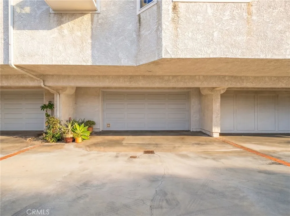 1351 W 7th #3 San Pedro, CA 90732