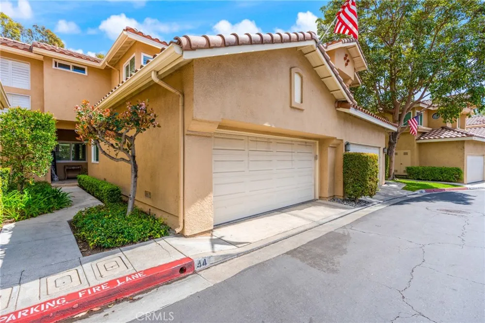 44 Pinzon Rancho Santa Margarita, CA 92688