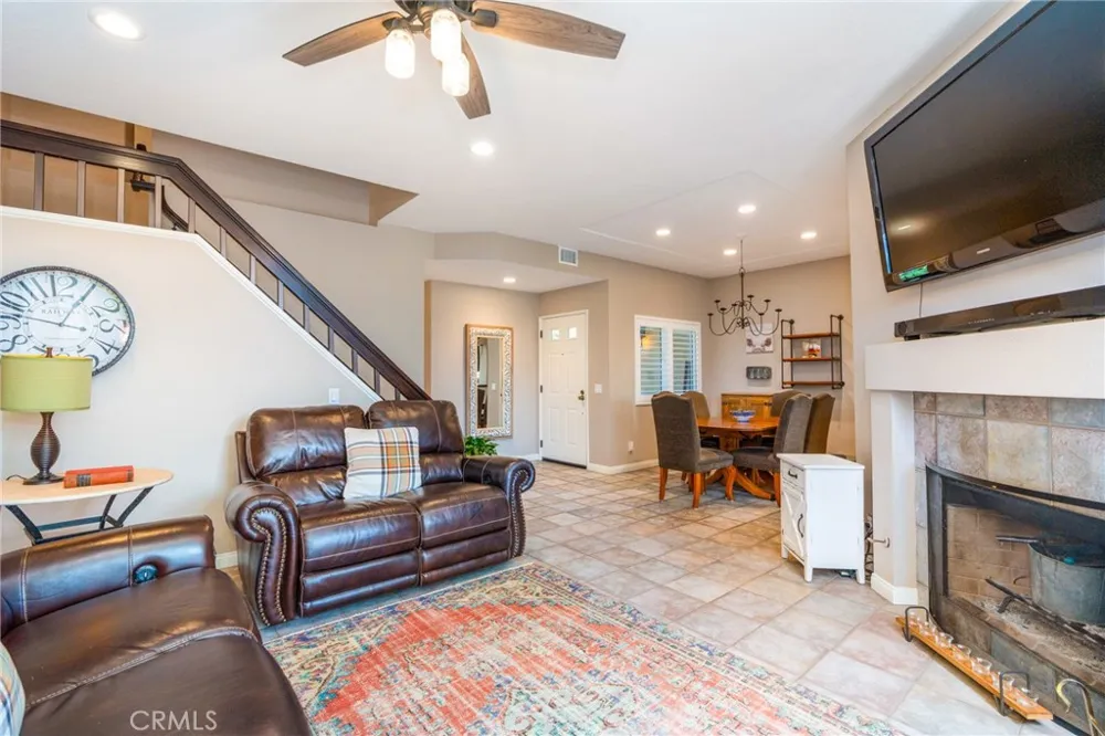 44 Pinzon Rancho Santa Margarita, CA 92688