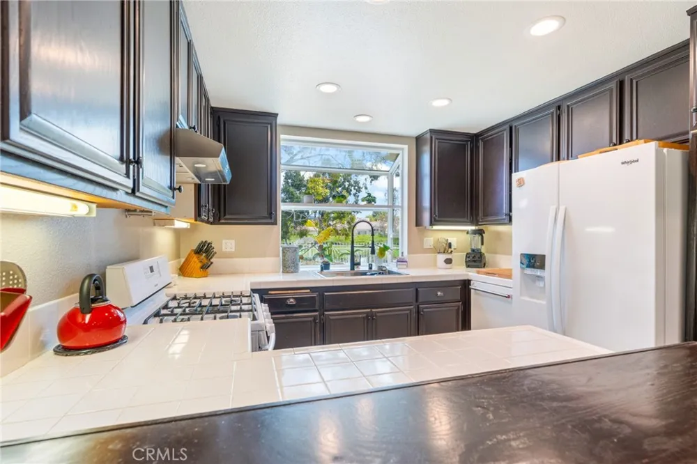 44 Pinzon Rancho Santa Margarita, CA 92688