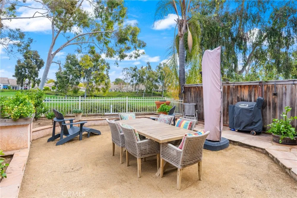 44 Pinzon Rancho Santa Margarita, CA 92688