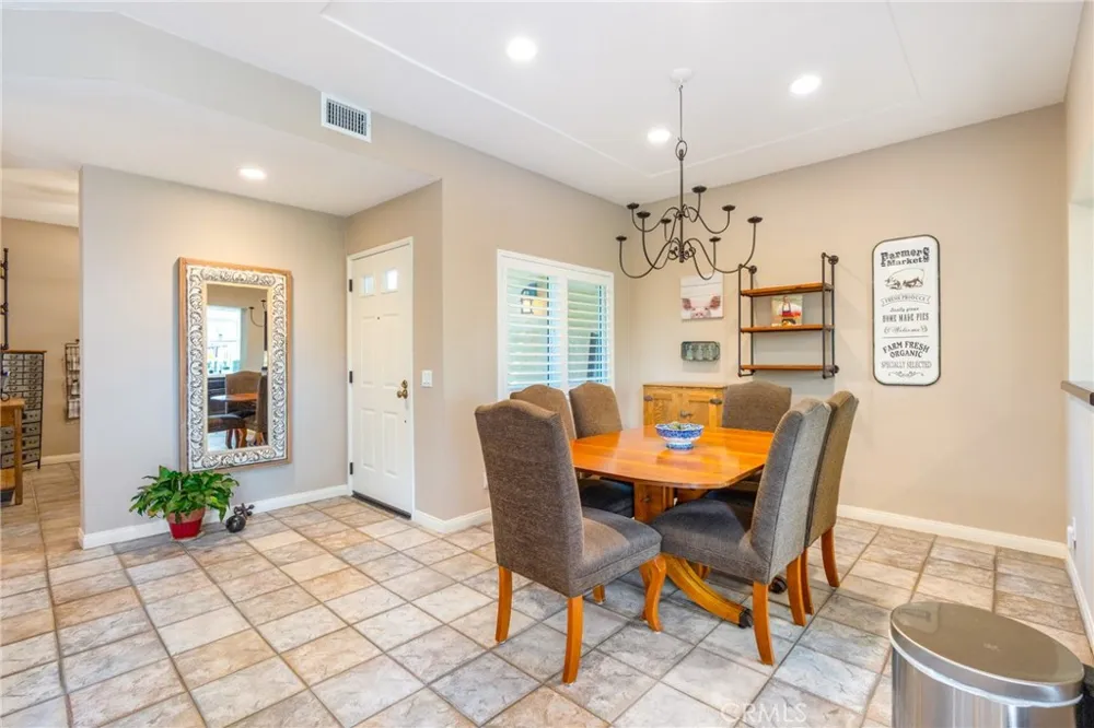 44 Pinzon Rancho Santa Margarita, CA 92688