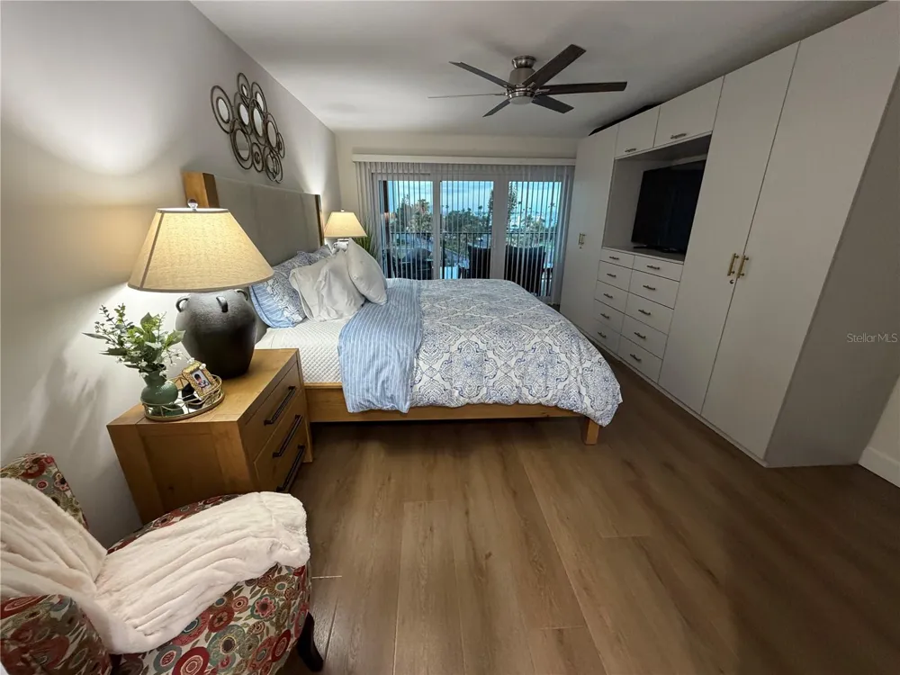 1480 GULF BOULEVARD #309 Clearwater Beach, FL 33767