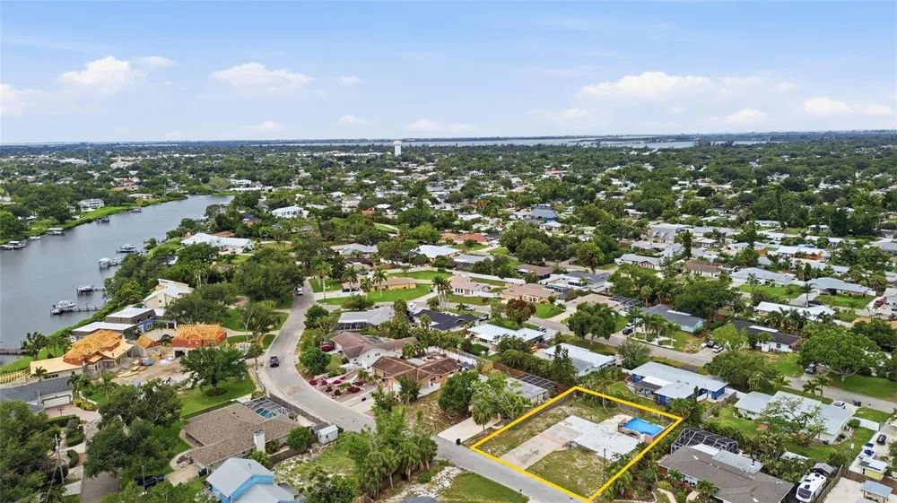 1308 62ND STREET NW Bradenton, FL 34209