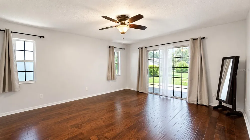 6441 SILVER OAKS DRIVE Zephyrhills, FL 33542