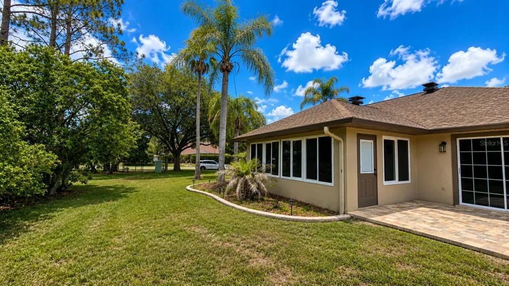 6441 SILVER OAKS DRIVE Zephyrhills, FL 33542