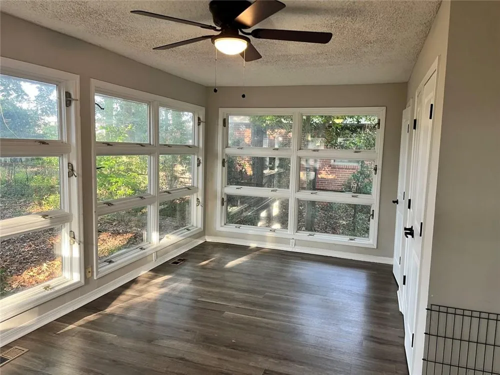 307 Cherokee Drive Warner Robins, GA 31093